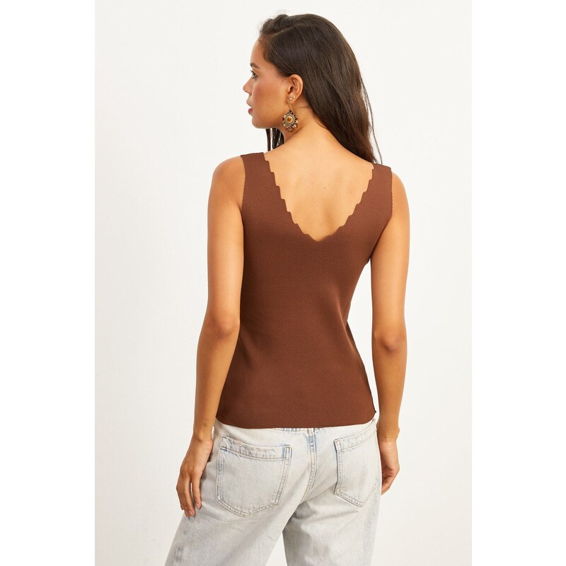 Cool & Sexy Women's Brown Ladder Collar Knitwear Blouse YV83