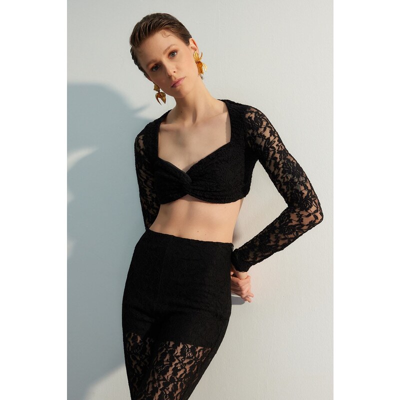 Trendyol limitovaná edice černý krajkový bustier