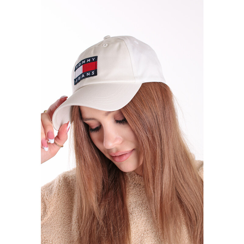 Tommy Hilfiger Smetanová kšiltovka Heritage Organic Cotton Badge Cap