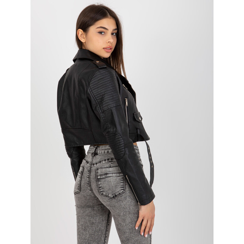 BASIC ČERNÁ KOŽENKOVÁ CROP BUNDA S PÁSKEM -BLACK