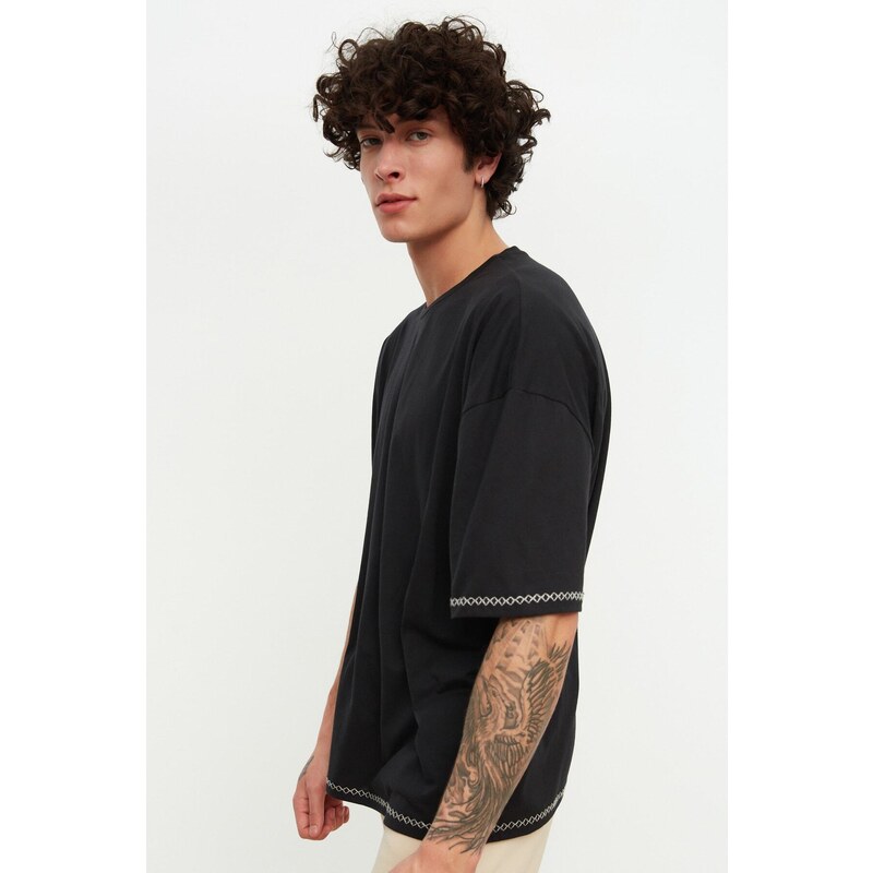 Trendyol Black Oversize/Wide Cut Crew Neck Short Sleeve Embroidered 100% Cotton T-Shirt