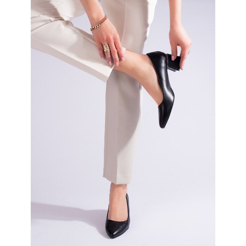 Women's pumps on low post black Vinceza