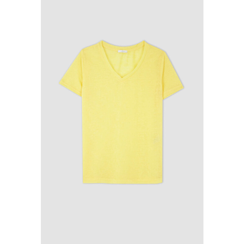 DEFACTO Regular Fit V-neck Short Sleeve T-Shirt