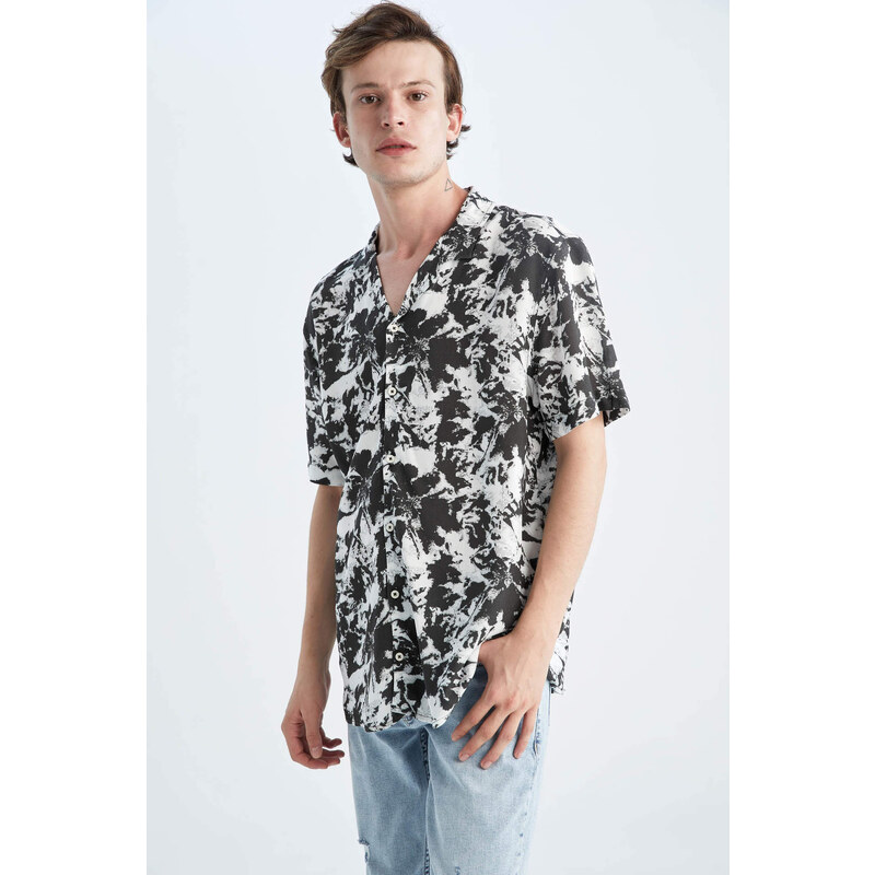 DEFACTO Regular Fit Short Sleeve Palm Print Viscose Shirt