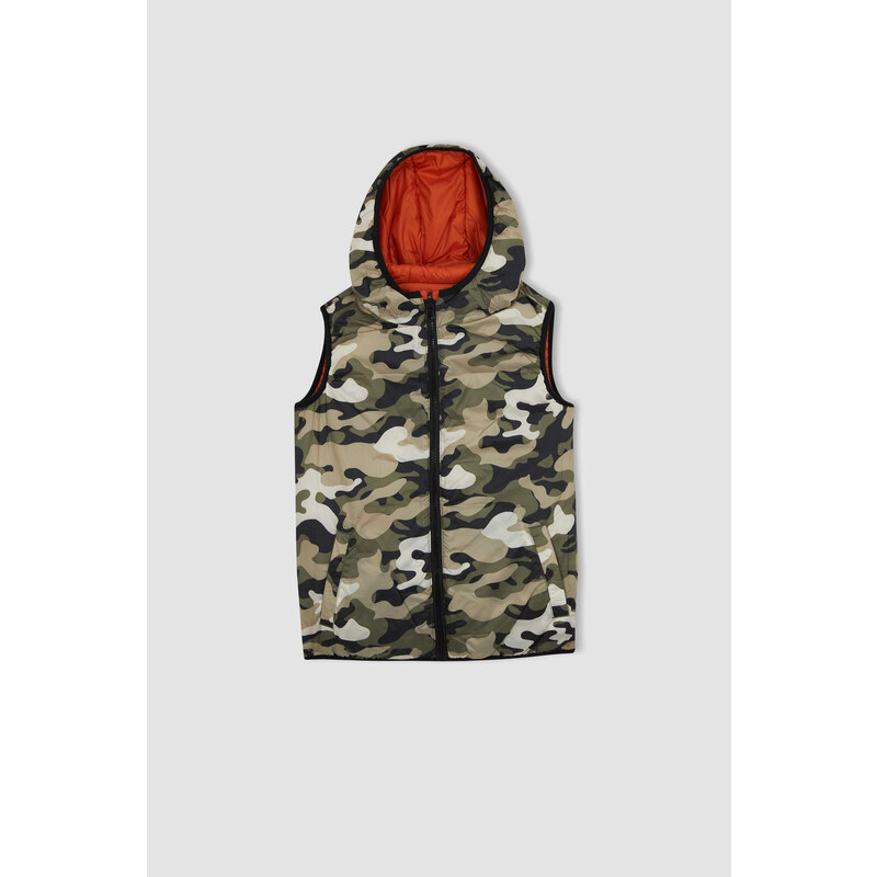 DEFACTO Boys Double-Sided Hooded Inflatable Vest