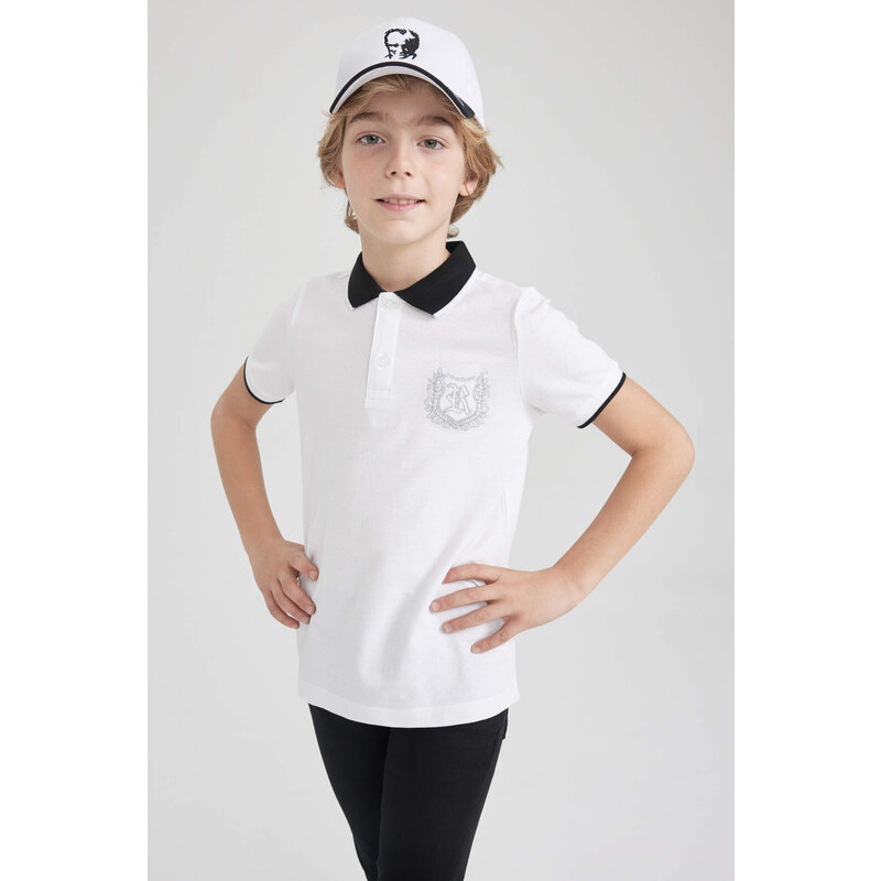 DEFACTO Boy Regular Fit Polo Neck Pique Short Sleeved Polo T-Shirt