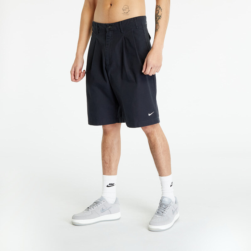 Pánské kraťasy Nike Life Men's Pleated Chino Shorts Black/ White