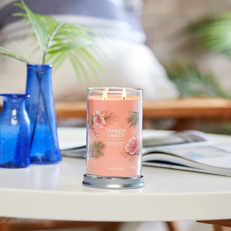 Yankee Candle vonná svíčka Signature Tumbler ve skle velká Tropical Breeze 567g