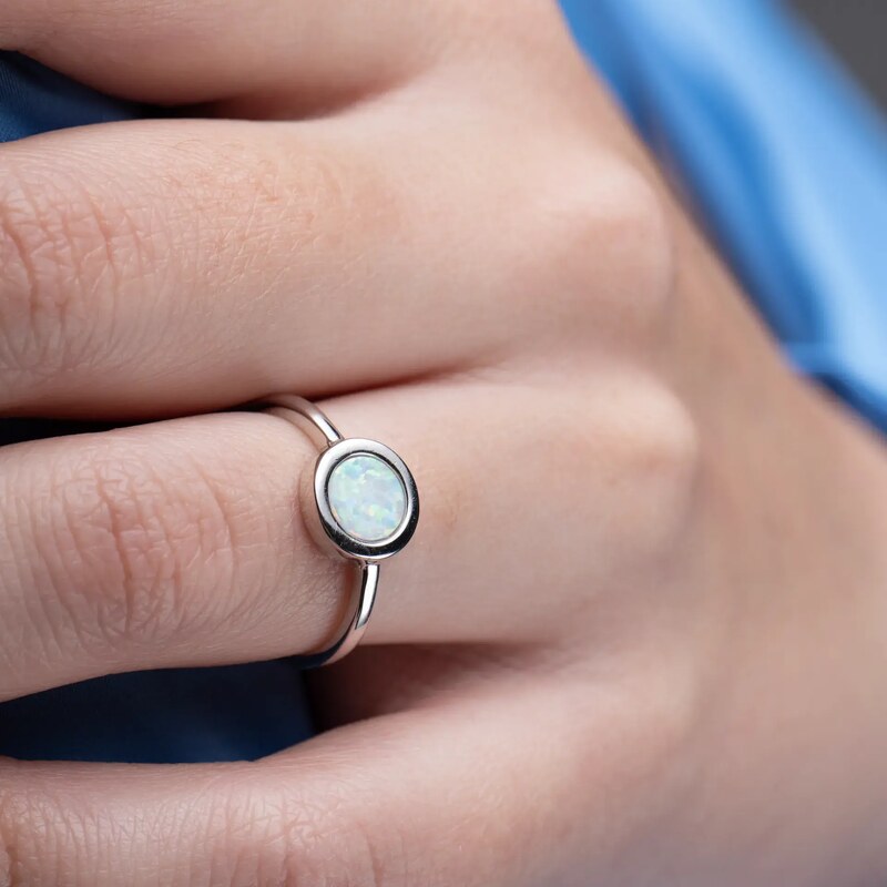 SilveAmo Stříbrný prsten Bílé očko 49-mm