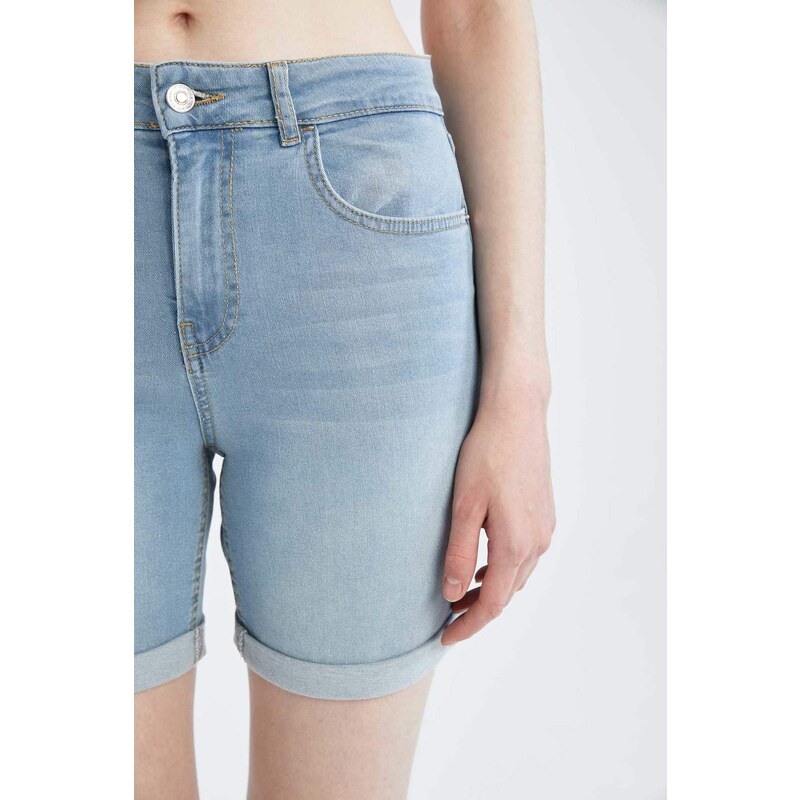 DEFACTO Slim Fit Mini Jean Short