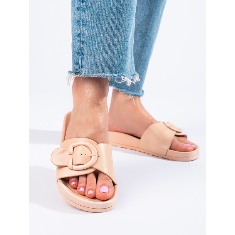 Beige slippers with Shelvt buckle