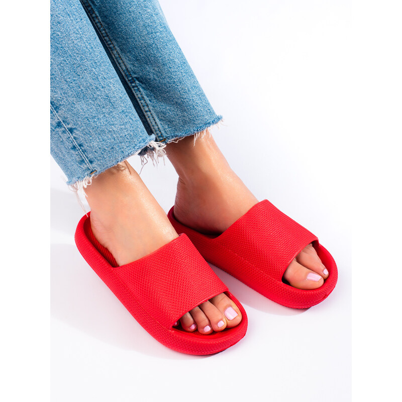 Women's red Shelvt slippers