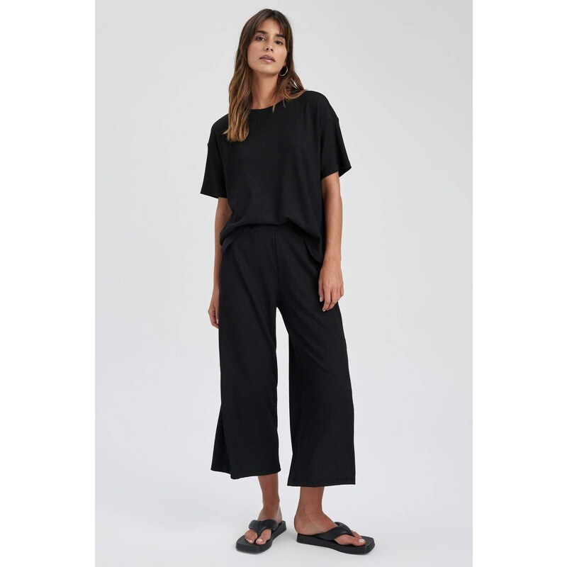 DEFACTO Regular Fit Wide Leg Trousers