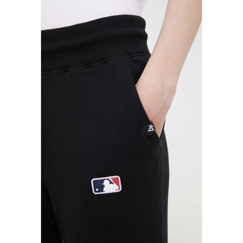Tepláky 47brand MLB Batterman League Logo černá barva, s aplikací