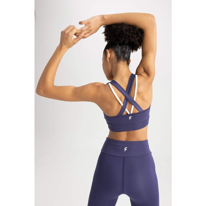 Defacto Fit Crew Neck Sports Bra