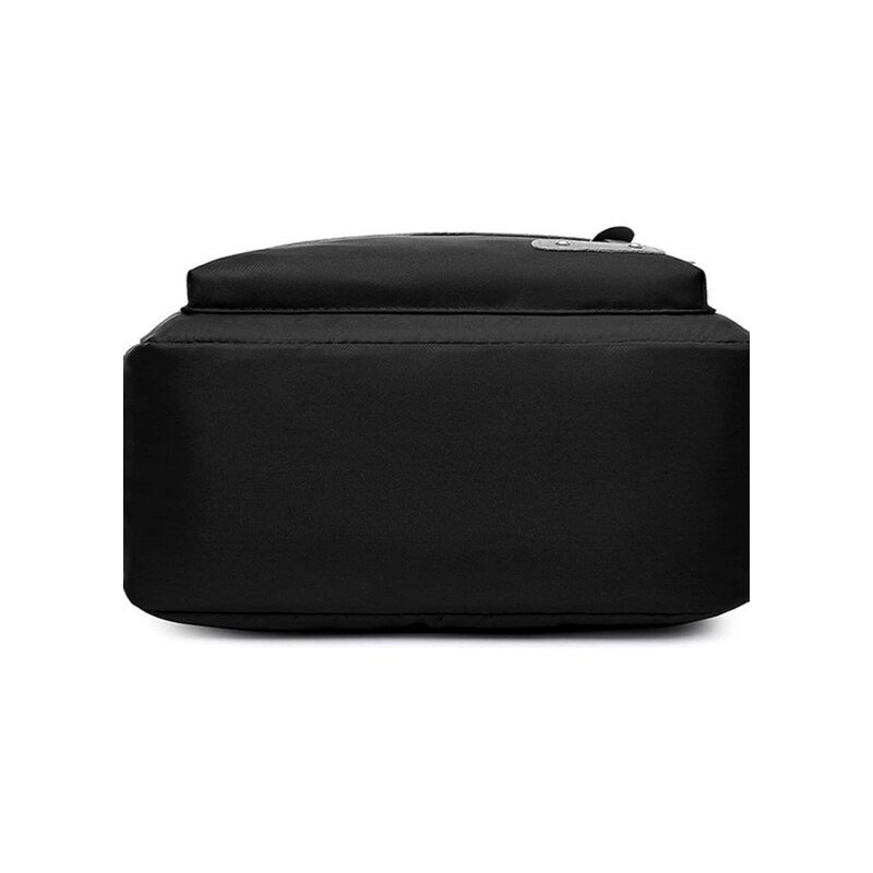 Dámský černý nylonový batoh 2v1
