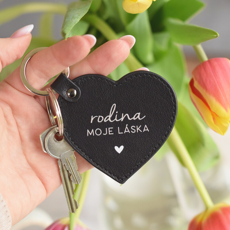 HOUSEDECOR Kožená klíčenka Srdce - Rodina, moje láska. 82183473
