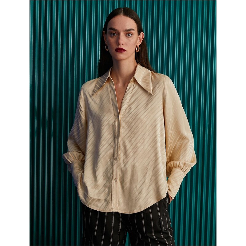 Koton Melis Ağazat X - Pointed Collar Satin Shirt