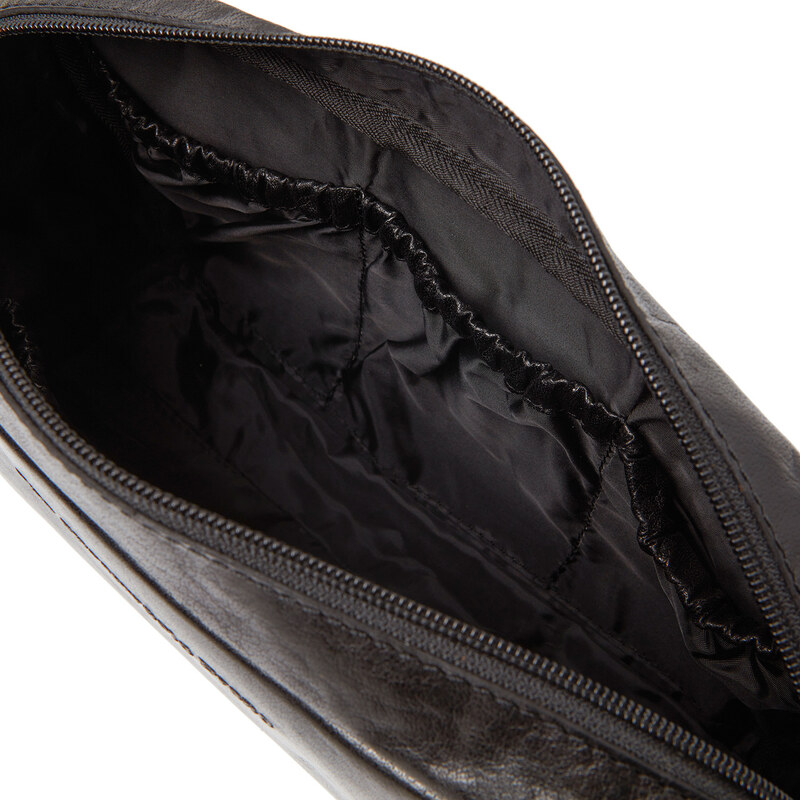 The Chesterfield Brand Kožená kosmetická taška Marina černá