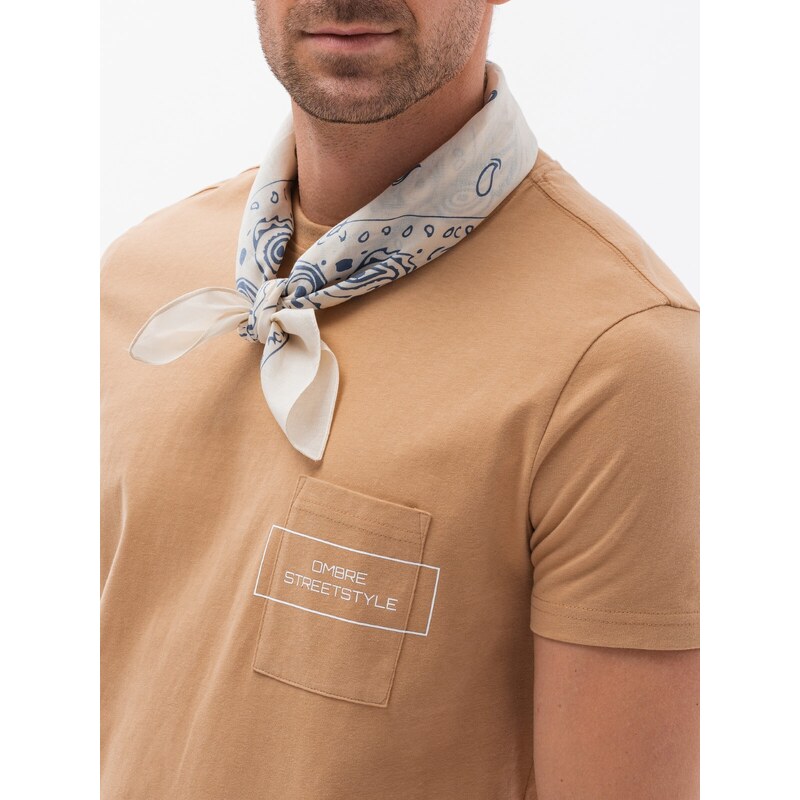 Ombre Clothing Pánské bavlněné tričko s potiskem kapes - světle hnědé V6 S1742