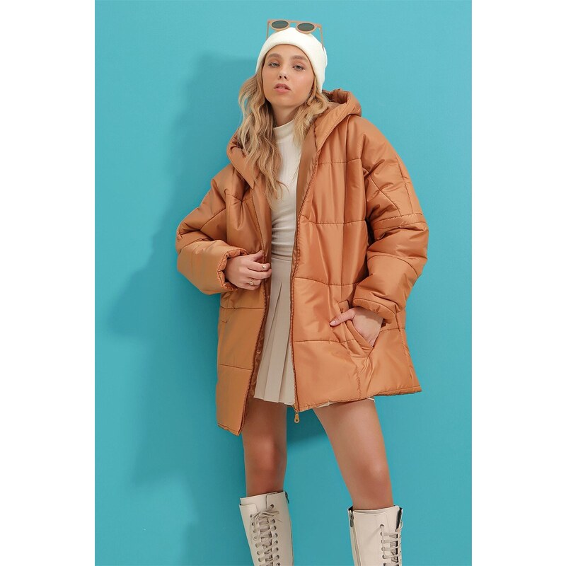 Trend Alaçatı Stili Dámské Velbloudí Kapuce Fleto Pocket Puffer Módní Oversize Down Coat