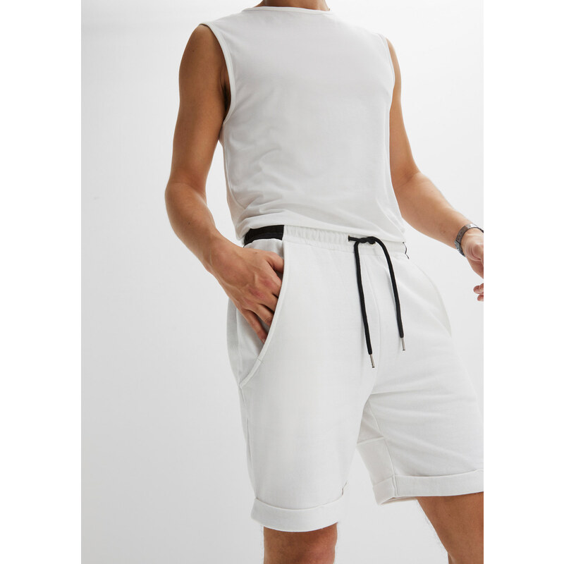 bonprix Dlouhé teplákové šortky s recyklovaným polyesterem Bílá