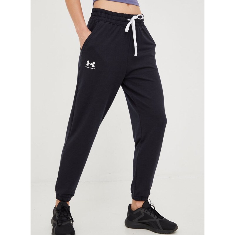 Tepláky Under Armour dámské, černá barva, hladké