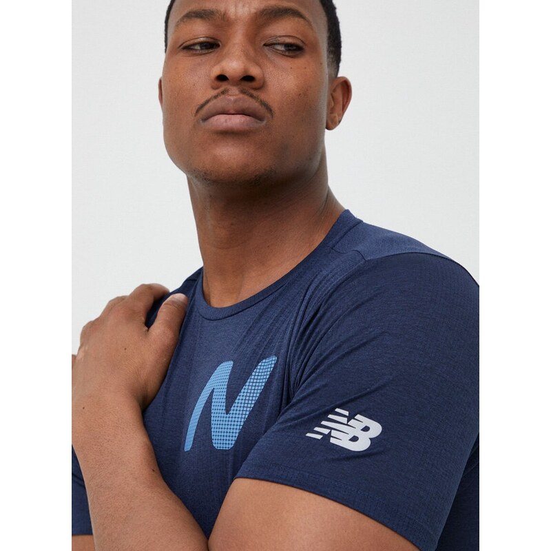 Běžecké tričko New Balance Impact tmavomodrá barva, s potiskem