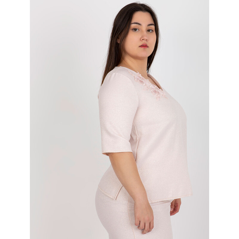 Fashionhunters Světle růžová dámská halenka plus size ze sady