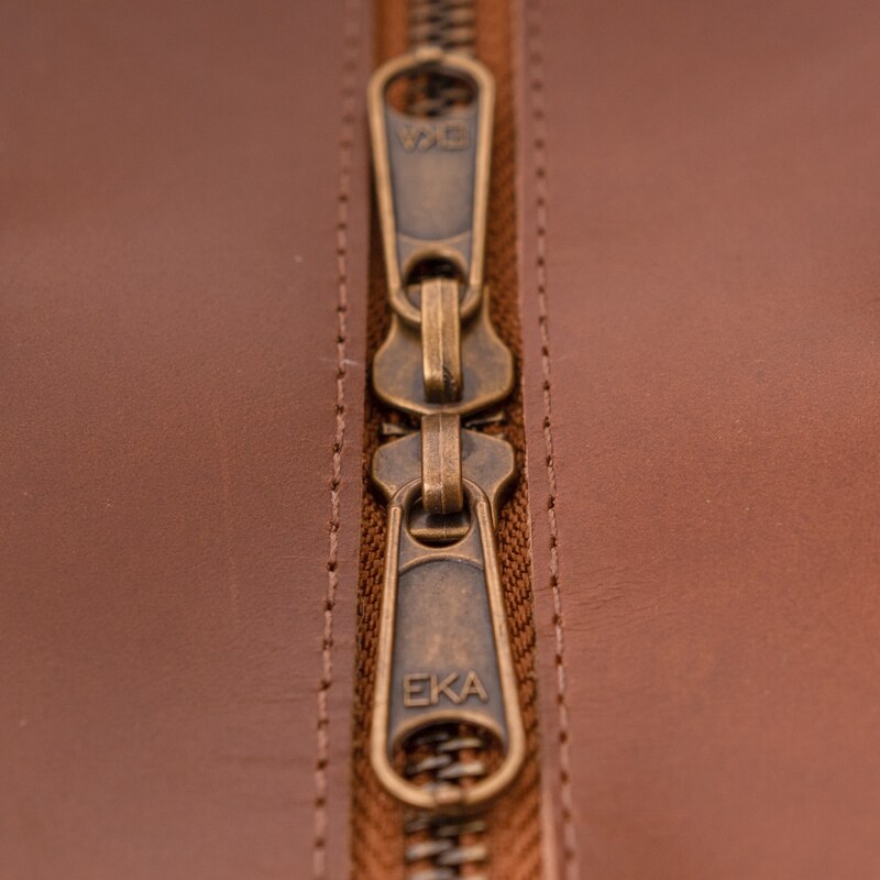Bagind Kiara Tramp - prostorná hnědá kabelka z canvasu s koženými detaily a dvěma popruhy