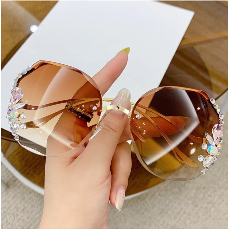 Carla Hnědo-zlaté sluneční brýle s ozdobnými kamínky Naomi
