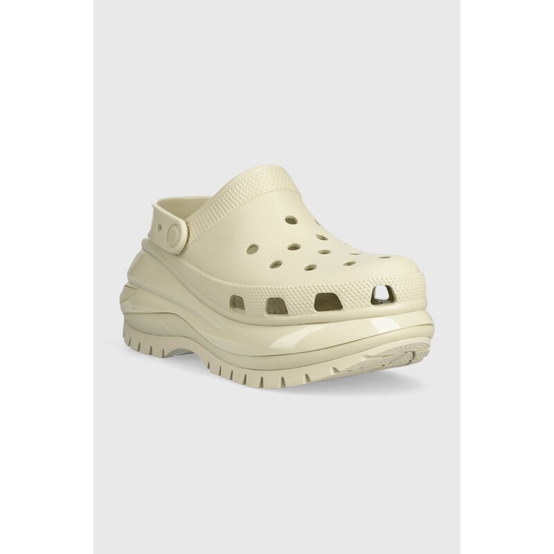Pantofle Crocs Classic Mega Crush Clog