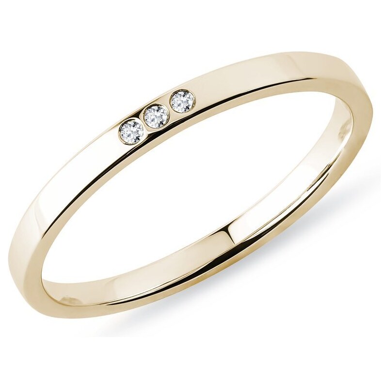 Prsten ze žlutého zlata se třemi diamanty KLENOTA X0898133L18