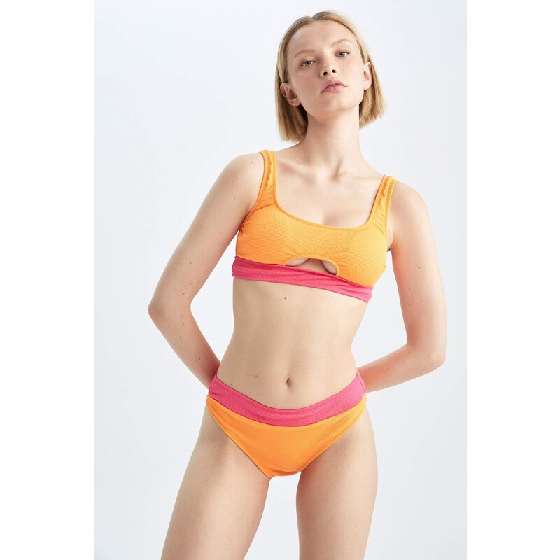 DEFACTO Regular Fit Bikini Top