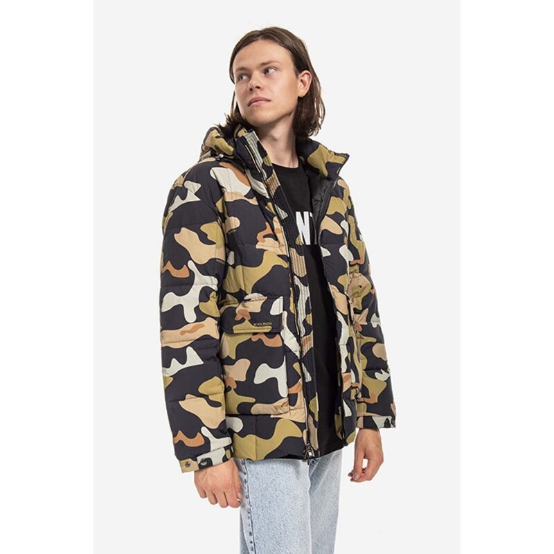 Péřová bunda Woolrich Heritage Terrain Camo Jacket CFWOOU0598MRUT3078 pánská, zimní