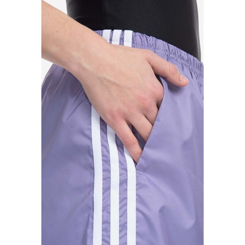 Kraťasy adidas Originals dámské, fialová barva, s aplikací, high waist, IB7300-violet