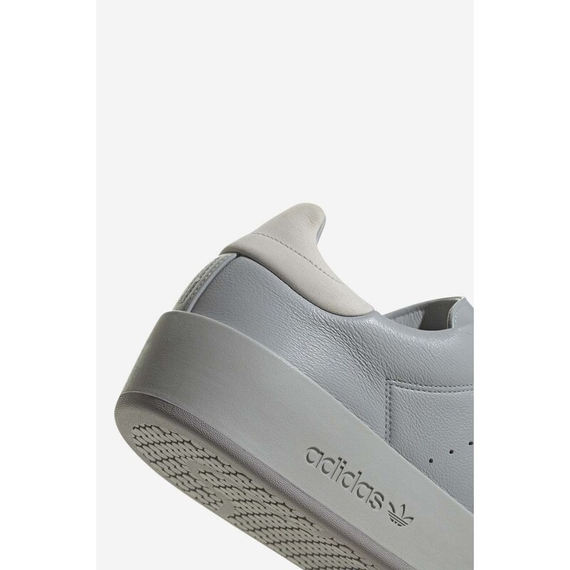 Kožené sneakers boty adidas Originals Stan Smith GW2233 šedá barva