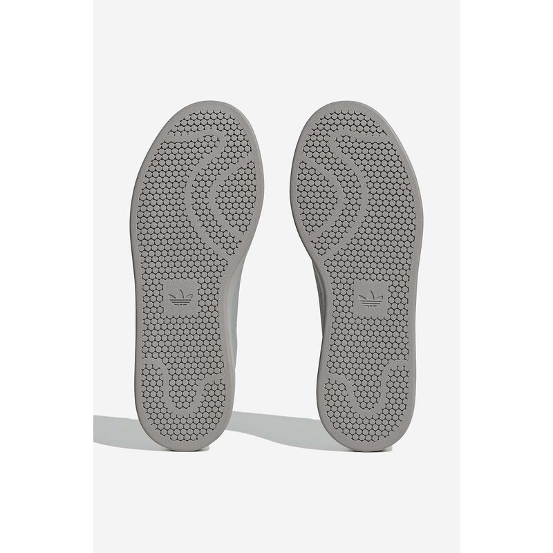 Kožené sneakers boty adidas Originals Stan Smith GW2233 šedá barva