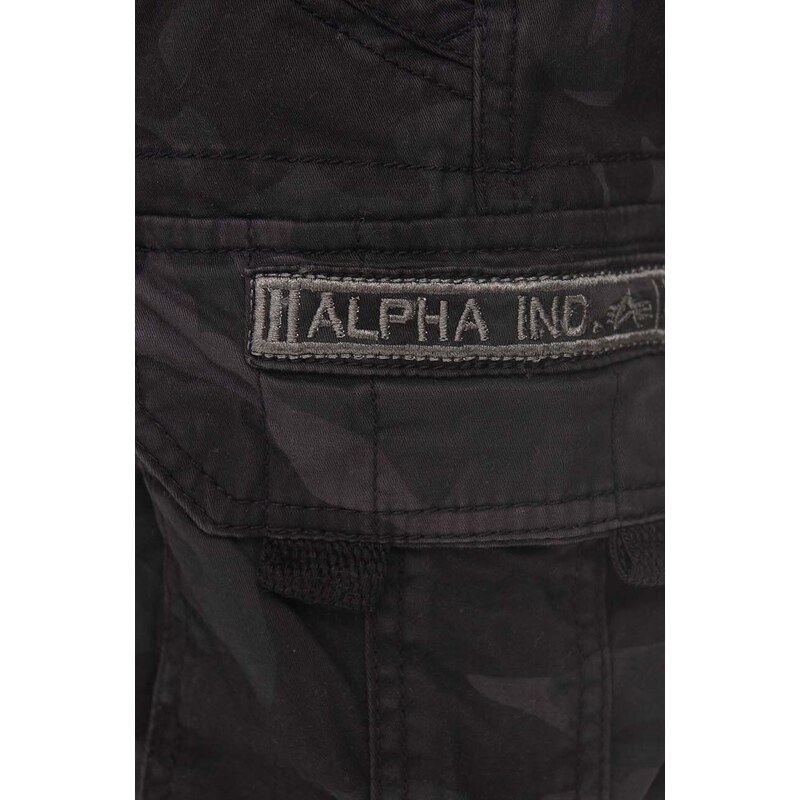 Bavlněné šortky Alpha Industries Crew Short Camo černá barva, 196201.125-black