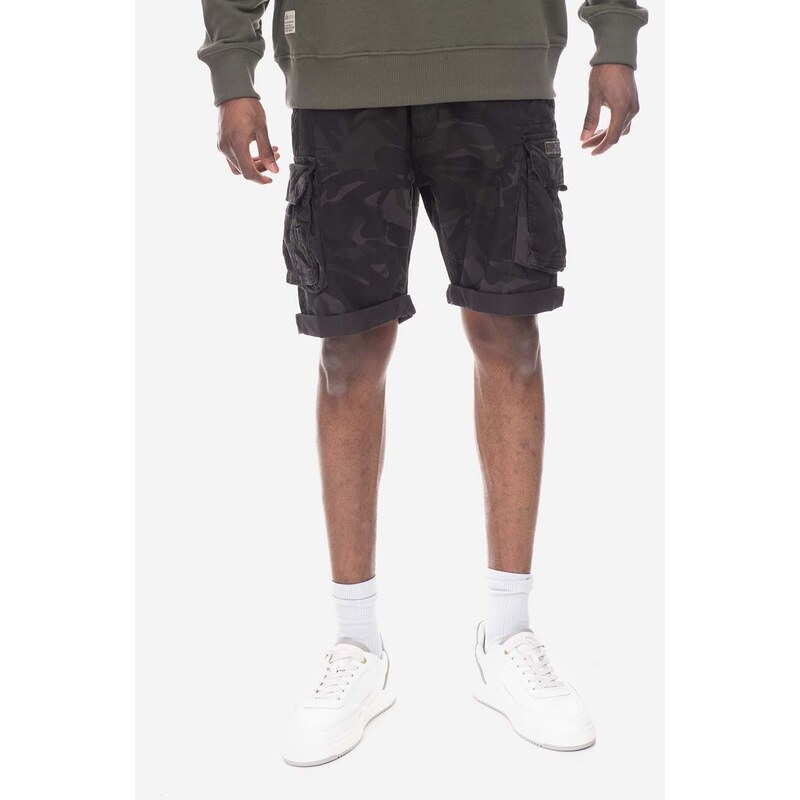 Bavlněné šortky Alpha Industries Crew Short Camo černá barva, 196201.125-black