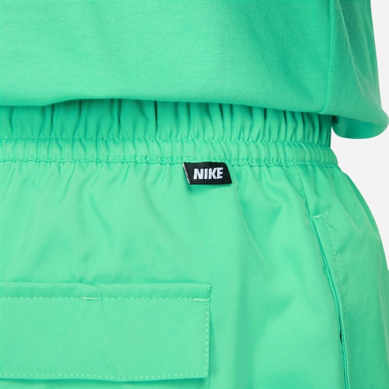Nike Sportswear Sport Essentials SPRING GREEN/WHITE