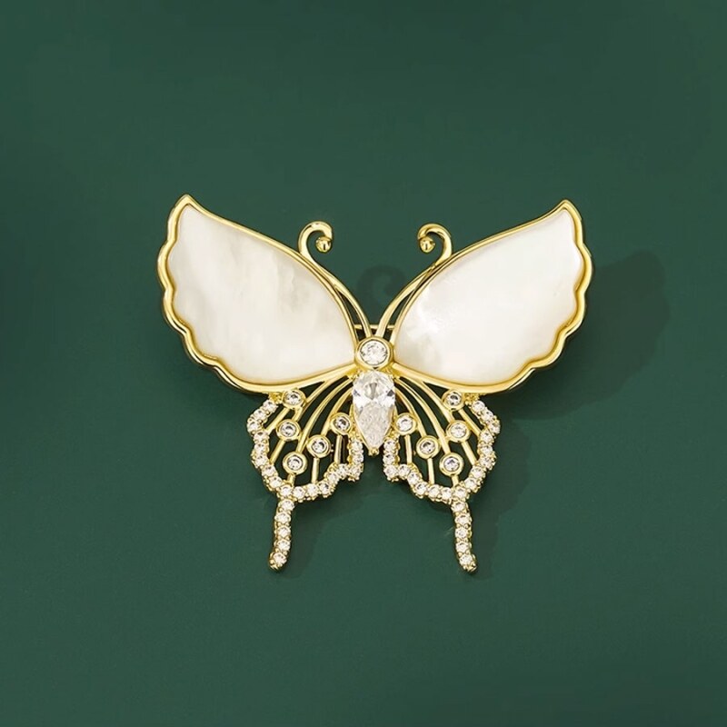 Éternelle Elegantní brož v podobě motýlu