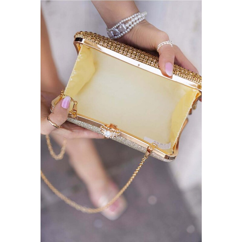 Paris Style Zlatá společenská clutch kabelka Shelly