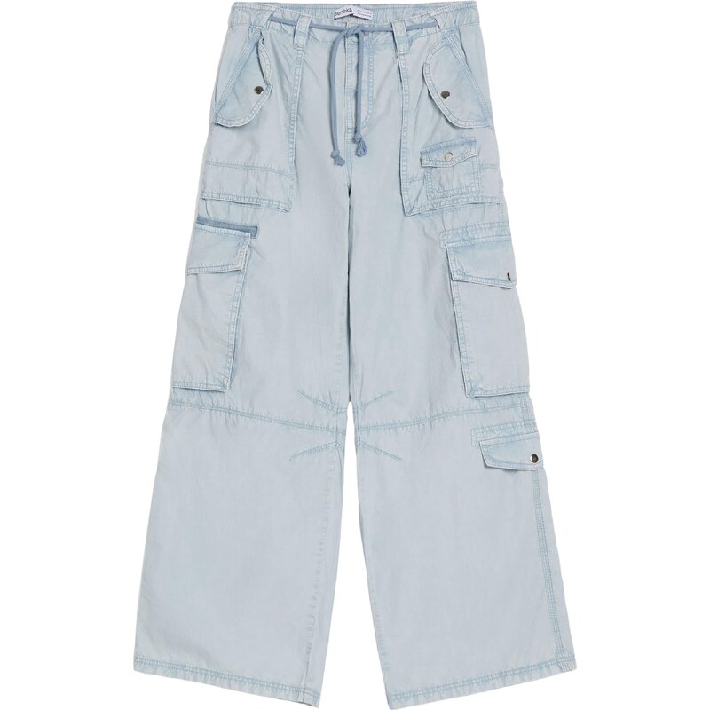 Bershka Džíny s kapsami světlemodrá 109578000