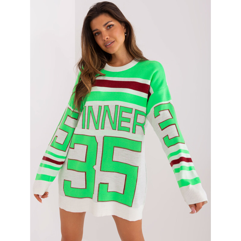 Fashionhunters Světle zelený oversize svetr s nápisem