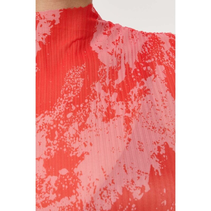 Tričko s dlouhým rukávem BOSS červená barva