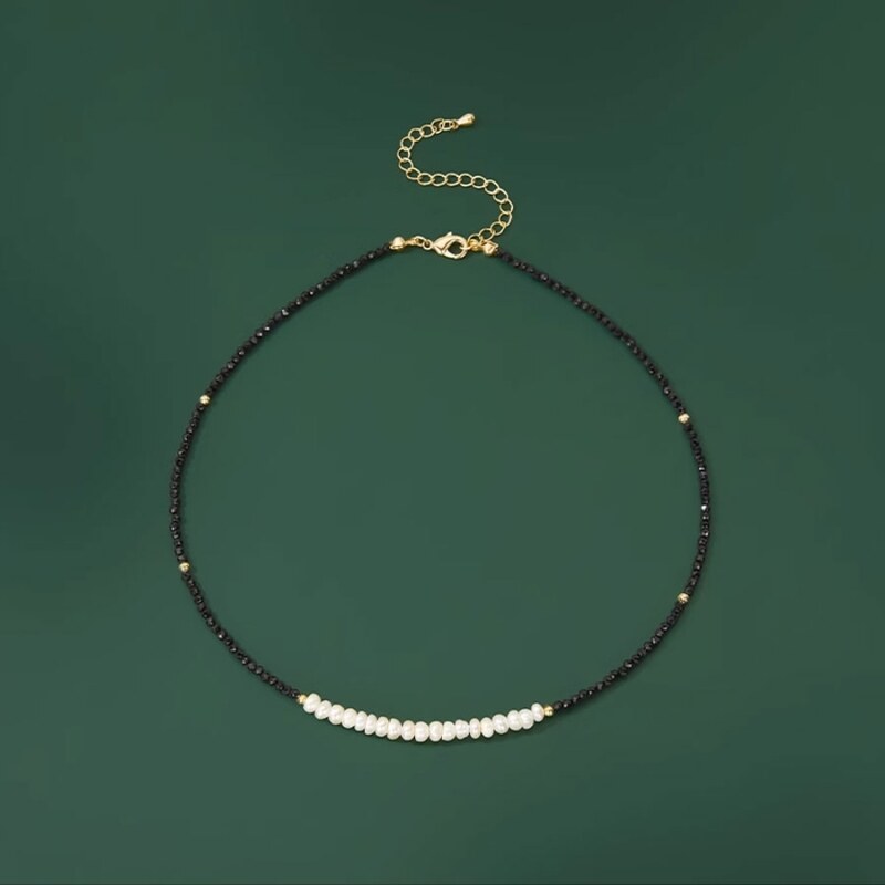 Éternelle Choker náhrdelník Estrella, sladkovodní perla, spinel