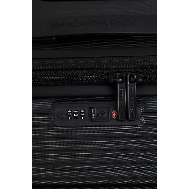 Kufr Mandarina Duck TANK CASE černá barva, P10FSV24