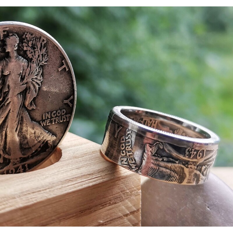 CoinRingsCZ STŘÍBRNÝ PRSTEN "KRÁČEJÍCÍ SVOBODA" - zakázková výroba, unikátní elegantní prsten na míru, stříbrný prsten z amerického půldolaru, prsten pro ženy a muže, úprava velikosti prstenu.