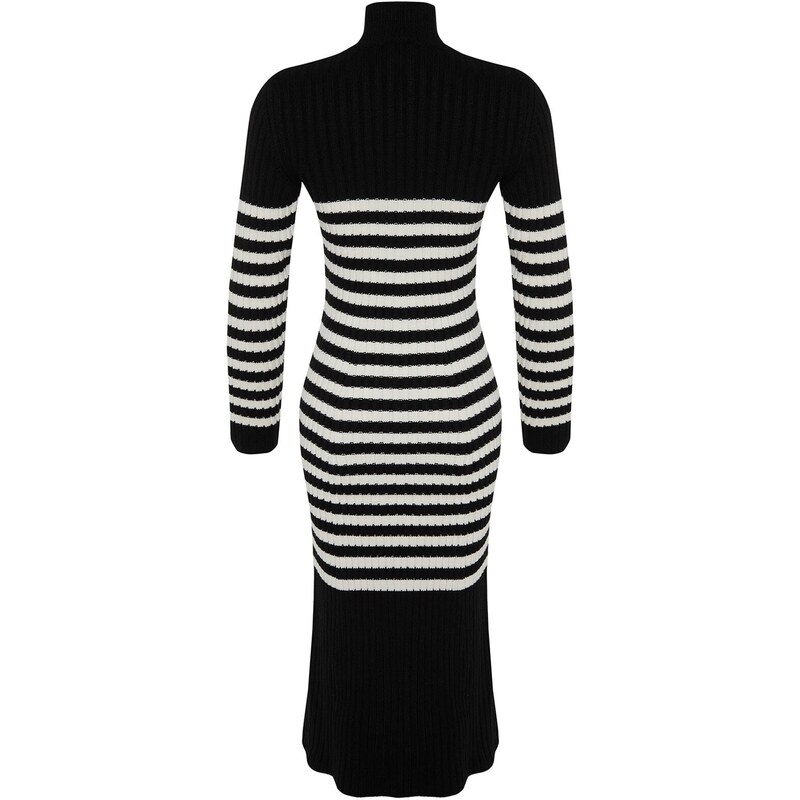 Trendyol černé maxi pletené pruhované šaty
